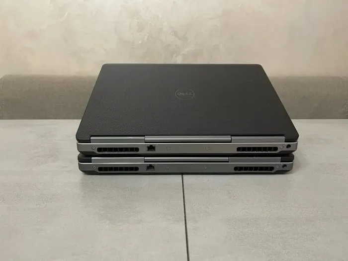 Ігровий ноутбук Dell Precision 7510 / 15.6" (3840x2160) IPS / Intel Core i7-6820HQ (4 (8) ядра по 2.7 - 3.6 GHz) / 32 GB DDR4 / 512 GB SSD / AMD Radeon R9 M375X, 2 GB GDDR5, 128-bit / WebCam / miniDP / HDMI б/в - зображення 8