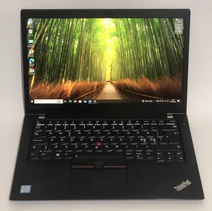 Ультрабук Б-клас Lenovo ThinkPad T470s / 14" (1920x1080) IPS / Intel Core i5-6300U (2 (4) ядра 2.4 - 3.0 GHz) / 8 GB DDR4 / 256 GB SSD / Intel HD Graphics 520 / WebCam / Win 10 Pro б/в - зображення 2