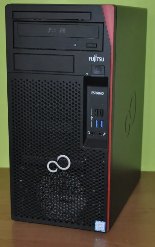 Комп'ютер Fujitsu Esprimo P558 E85 Tower / Intel Core i5-8400 (6 ядер по 2,8 - 4,0 ГГц) / 16 ГБ DDR4 / 240 ГБ SSD / Intel UHD Graphics 630 / DVD-ROM / Windows 11 Pro б/в - зображення 2