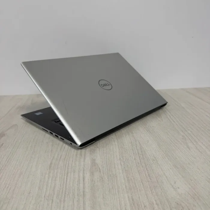 Ультрабук Б-клас Dell Vostro 5471 / 14" (1920x1080) IPS / Intel Core i5-8250U (4 (8) ядра по 1.6 - 3.4 GHz) / 8 GB DDR4 / 240 GB SSD / Intel UHD Graphics 620 / WebCam / Windows 10 б/в - зображення 7