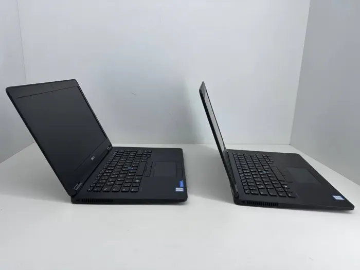 Ультрабук Dell Latitude E7470 / 14" (1366x768) TN / Intel Core i5-6300U (2 (4) ядра по 2.4 - 3.0 GHz) / 8 GB DDR4 / 512 GB SSD / Intel HD Graphics 520 / WebCam б/в - зображення 3