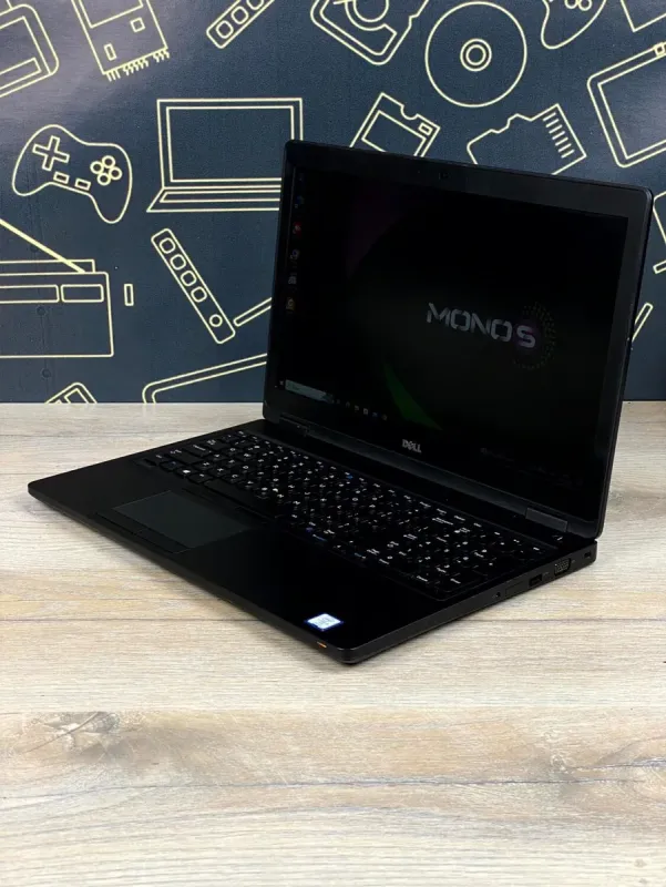 Ноутбук Dell Latitude 5580 / 15.6" TN / Intel Core i5-7300U (2(4) ядра по 2.6-3.5 GHz) / 8 GB DDR4 / 128 GB SSD / Intel HD Graphics 620 / WebCam б/в - зображення 5