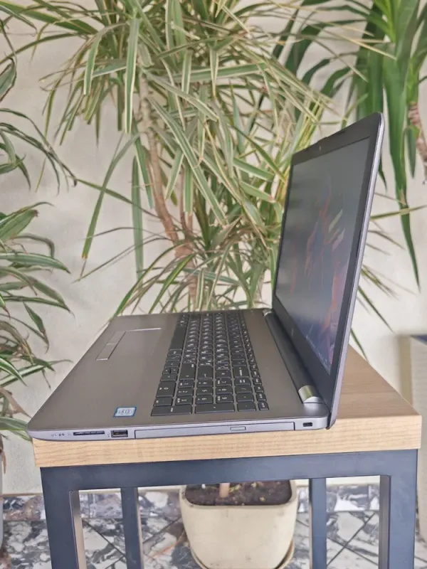 Ноутбук Б-клас HP 250 G6 / 15.6" (1366x768) TN / Intel Core i3-6006U (2 (4) ядра по 2.0 GHz) / 8 GB DDR4 / 128 GB SSD / Intel HD Graphics 520 / WebCam / DVD-ROM б/в - зображення 6