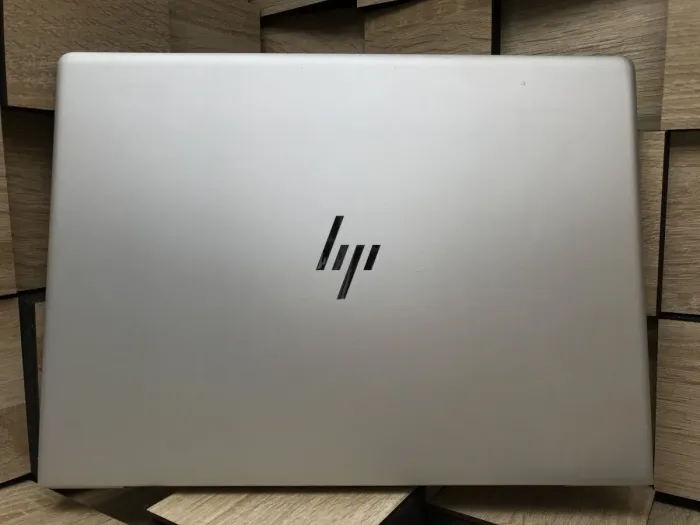 Ультрабук Б-клас HP EliteBook 830 G6 / 13.3" (1920x1080) IPS / Intel Core i5-8365U (4 (8) ядра по 1.6 - 4.1 GHz) / 8 GB DDR4 / 256 GB SSD / Intel UHD Graphics / WebCam / HDMI б/в - зображення 10