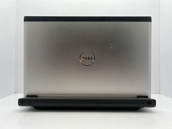 Ноутбук Dell Vostro v132 / 13.3" (1366x768) TN / Intel Core i5-2430M (2 (4) ядра по 2.4 - 3.0 GHz) / 4 GB DDR3 / 120 GB SSD / Intel HD Graphics 3000 / WebCam б/в - зображення 5