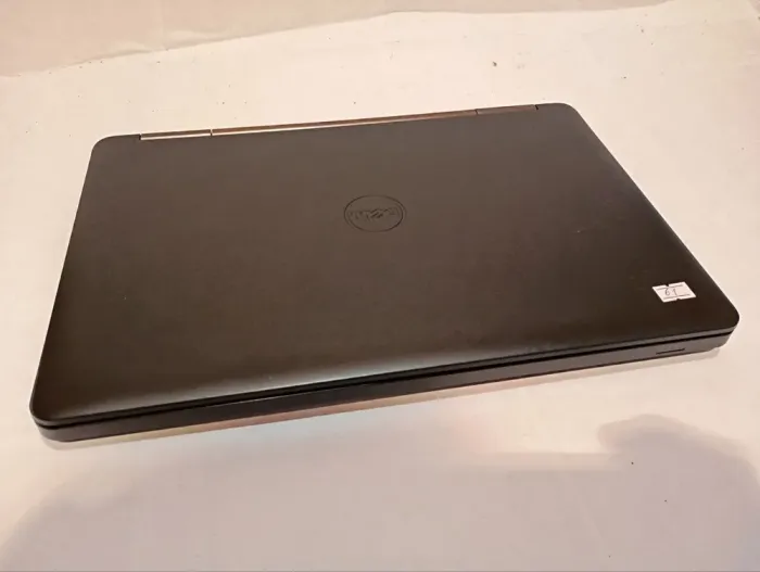 Ноутбук Б-клас Dell Latitude E5540 / 15.6" (1366x768) TN / Intel Core i5-4310U (2 (4) ядра по 2.0 - 3.0 GHz) / 8 GB DDR3 / 256 GB SSD / Intel HD Graphics 4400 / WebCam / DVD-RW б/в - зображення 6