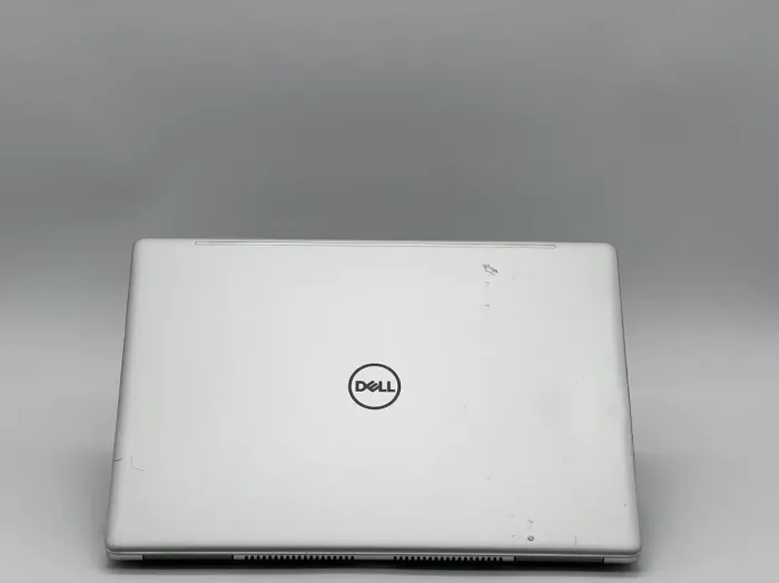 Ультрабук Dell Inspiron 13 7370 / 13.3" (1920x1080) IPS Touch / Intel Core i5-8250U (4 (8) ядра по 1.6 - 3.4 GHz) / 8 GB DDR4 / 240 GB SSD / Intel UHD Graphics 620 / WebCam б/в - зображення 5