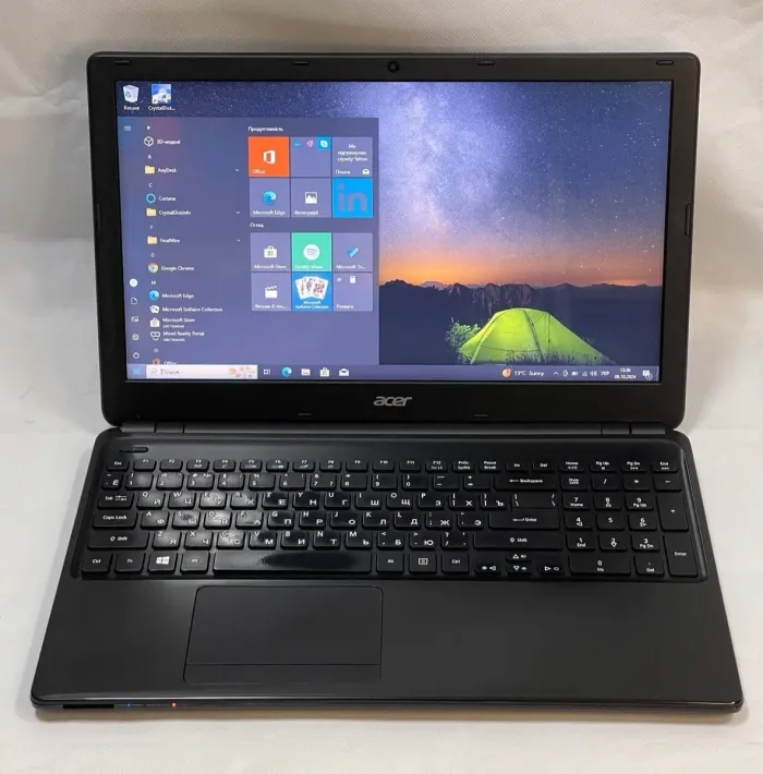 Ноутбук Б-клас Acer Aspire E1 V5WE2 / 15.6" (1366x768) TN / Intel Celeron 2955U (2 ядра по 1.4 GHz) / 8 GB DDR3 / 128 GB SSD / Intel HD Graphics / WebCam / VGA б/в - зображення 2