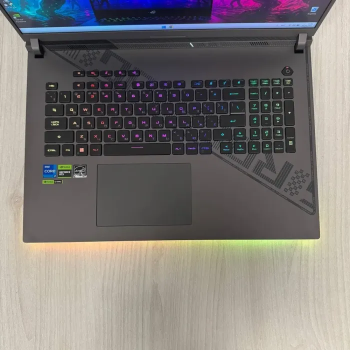 Ігровий ноутбук Asus ROG Strix G18 G814JV / 18" (2560x1600) IPS / Intel Core i7-13650HX (14 (20) ядер по 2.6 - 4.9 GHz) / 16 GB DDR5 / 256 GB SSD + 512 GB SSD / nVidia GeForce RTX 4060, 8 GB GDDR6, 128-bit / WebCam б/в - зображення 7