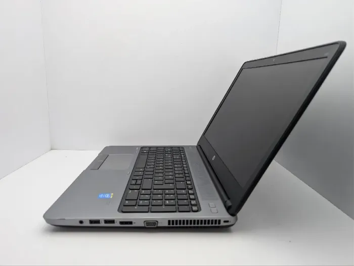 Ноутбук HP ProBook 650 G1 / 15.6" (1920x1080) TN / Intel Core i5-4310M (2 (4) ядра по 2.7 - 3.4 GHz) / 8 GB DDR3 / 500 GB HDD / Intel HD Graphics 4600 / WebCam б/в - зображення 5