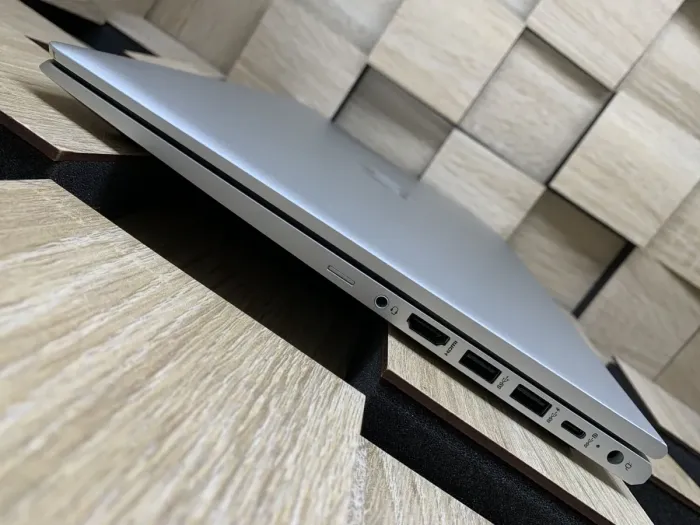 Ноутбук HP ProBook 450 G9 / 15.6" (1920x1080) IPS / Intel Core i5-1235U (10 (12) ядер по 1.3 - 4.4 GHz) / 8 GB DDR4 / 256 GB SSD M.2 / Intel UHD Graphics / WebCam / HDMI б/в - зображення 6