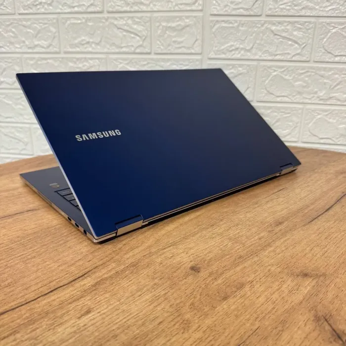 Ультрабук-трансформер Б-клас Samsung Galaxy Book Flex NP950QCG Blue / 15.6" (1920x1080) IPS / Intel Core i7-1065G7 (4 (8) ядра по 1.3 - 3.9 GHz) / 12 GB DDR4 / 512 GB SSD / Intel Iris Plus Graphics / WebCam б/в - зображення 6