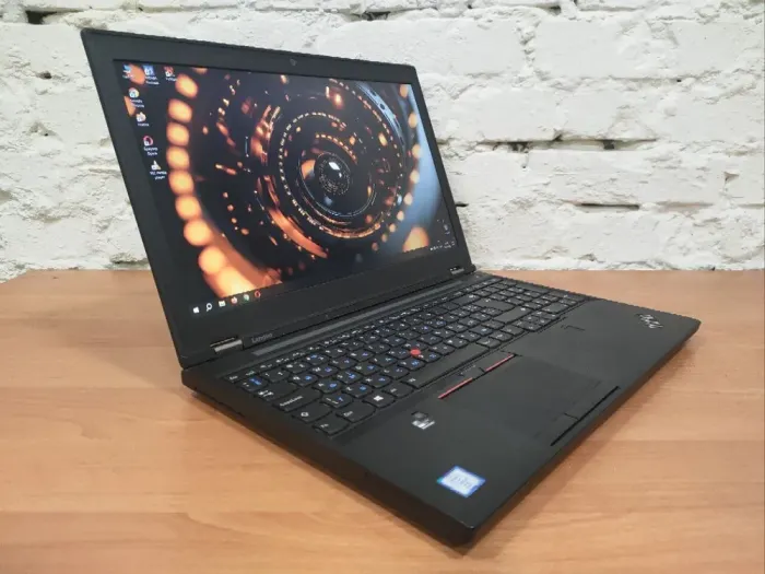 Мобільна робоча станція Lenovo ThinkPad P50 / 15.6" (1920x1080) IPS / Intel Core i7-6700HQ (4 (8) ядра по 2.6 - 3.5 GHz) / 32 GB DDR4 / 480 GB SSD / nVidia Quadro M2000M, 4 GB GDDR5, 128-bit / WebCam б/в - зображення 3
