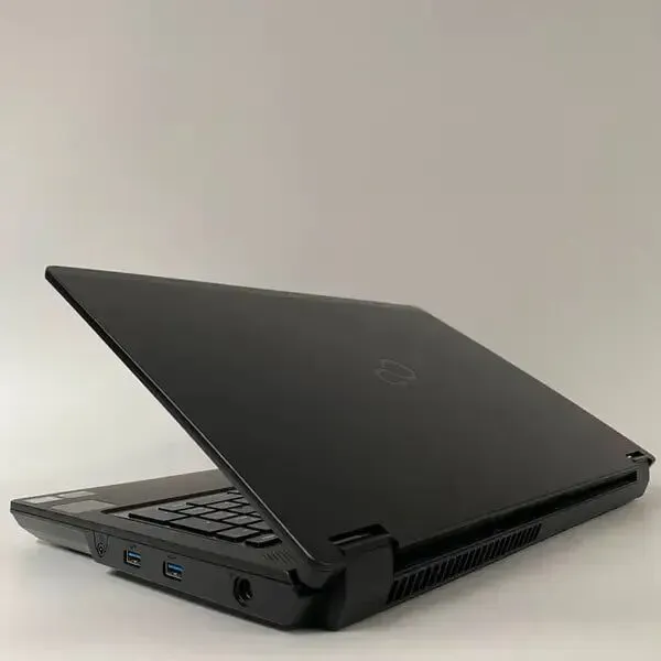 Мобільна робоча станція Fujitsu Celsius H780 / 15.6" (1920x1080) IPS / Intel Core i7-8750H (6 (12) ядер по 2.2 - 4.1 GHz) / 32 GB DDR4 / 512 GB SSD / nVidia Quadro P600, 4 GB GDDR5, 128-bit / WebCam / Fingerprint б/в - зображення 6