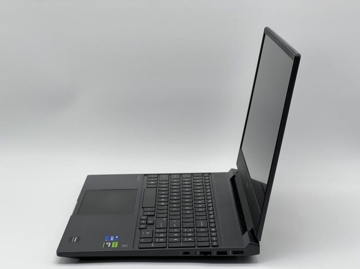 Ігровий ноутбук HP Victus 15-fa1062nr / 15.6" (1920x1080) IPS / Intel Core i7-13700H (14 (20) ядер по 3.7 - 5.0 GHz) / 16 GB DDR5 / 960 GB SSD / nVidia GeForce RTX 3050, 6 GB GDDR6, 96-bit / WebCam б/в - зображення 4