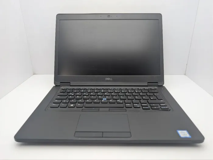 Ноутбук Dell Latitude 5491 / 14" (1920x1080) IPS / Intel Core i5-8400H (4 (8) ядра по 2.5 - 4.2 GHz) / 16 GB DDR4 / 256 GB SSD / Intel UHD Graphics 630 / WebCam б/в - изображение 3