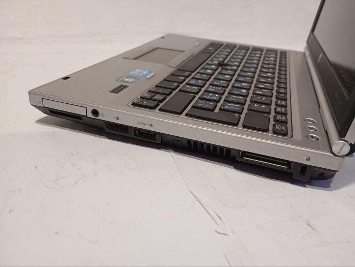 Нетбук HP EliteBook 2560p / 12.5" (1366x768) TN / Intel Core i7-2620M (2 (4) ядра по 2.7 - 3.4 GHz) / 8 GB DDR3 / 240 GB SSD / Intel HD Graphics 3000 / WebCam / DVD-RW б/в - изображение 5