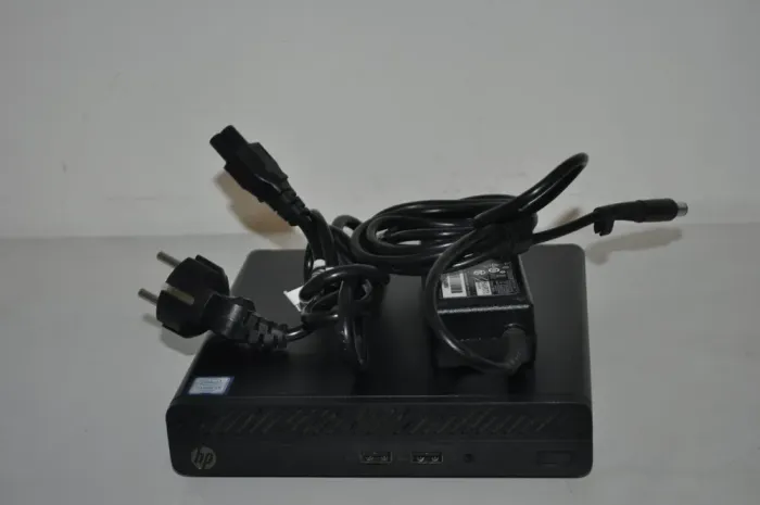 Неттоп HP 260 G3 Desktop Mini PC USFF / Intel Core i3-7130U (2 (4) ядра по 2,7 ГГц) / 8 ГБ DDR4 / 240 ГБ SSD M.2 / Intel HD Graphics 620 / Wi-Fi / Блок живлення б/в - зображення 5