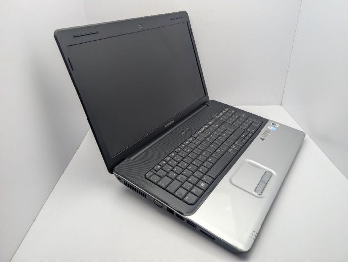Ноутбук HP Compaq CQ71 / 17.3" (1600x900) TN / Intel Pentium T3400 (2 ядра по 2.1 GHz) / 4 GB DDR2 / 320 GB HDD / Intel HD Graphics / WebCam / DVD-ROM б/в - зображення 6