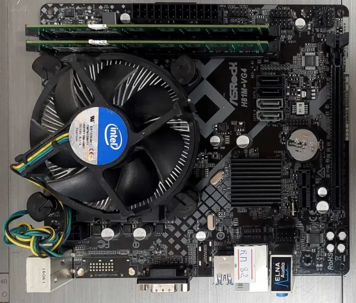 Комплект: Материнська плата ASRock H81M-VG4 R4.01 / 1150 / Intel Core i5-4440 (4 ядра по 3.10-3.30GHz) / 8 GB DDR3 / Intel HD Graphics 4600 + Кулер б/в - зображення 2