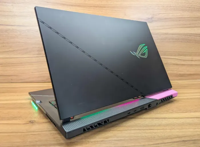 Игровой ноутбук Asus ROG Strix Scar 17 / 17.3" (2560x1440) IPS / Intel Core i9-12900H (14 (20) ядер по 3.8 - 5.0 GHz) / 32 GB DDR5 / 1000 GB SSD / nVidia GeForce RTX 3070 Ti, 8 GB GDDR6X, 256-bit / HDMI / Windows 10 б/в - зображення 9