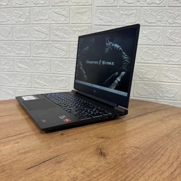 Ігровий ноутбук HP Victus 15-fb2063dx / 15.6" (1920x1080) IPS / AMD Ryzen 5 7535HS (6 (12) ядер по 3.3 - 4.55 GHz) / 8 GB DDR5 / 512 GB SSD / AMD Radeon RX 6550M, 4 GB GDDR6, 64-bit / WebCam б/в - зображення 5