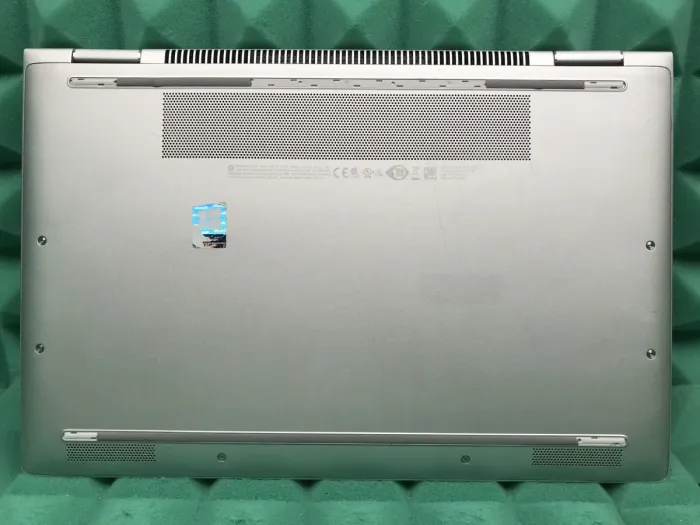 Ноутбук-трансформер Б-клас HP EliteBook x360 1040 G6 / 14" (1920x1080) IPS Touch / Intel Core i5-8365U (4 (8) ядра по 1.6 - 4.1 GHz) / 8 GB DDR4 / 256 GB SSD M.2 / Intel UHD Graphics 620 / WebCam / Fingerprint / USB 3.1 / HDMI б/в - зображення 9