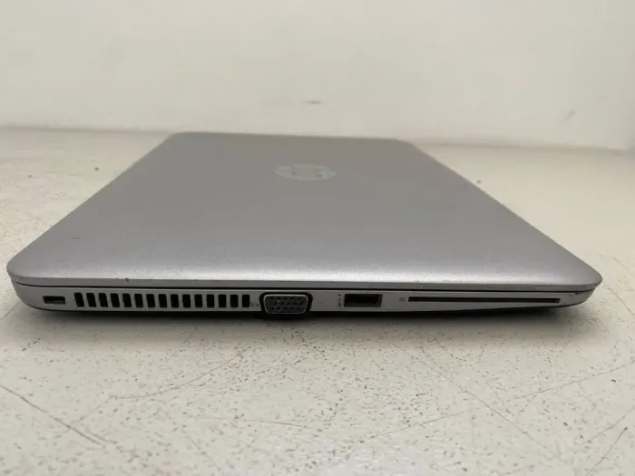 Нетбук Б-клас HP EliteBook 820 G3 / 12.5" (1920x1080) TN / Intel Core i5-7200U (2 (4) ядра по 2.5 - 3.1 GHz) / 8 GB DDR4 / 128 GB SSD / Intel HD Graphics 620 / WebCam б/в - зображення 4