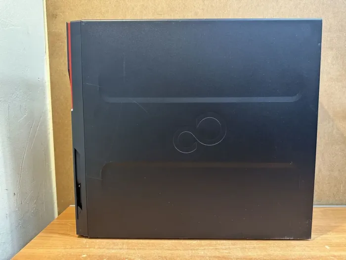 Робоча станція Fujitsu Celsius M740 Tower / Intel Xeon E5-1650 v4 (6 (12) ядер по 3,6 - 4,0 ГГц) / 64 ГБ DDR4 / без HDD / nVidia Quadro M4000, 8 ГБ GDDR5, 256-біт / 1000 Вт / DVD-RW / DisplayPort б/в - зображення 6