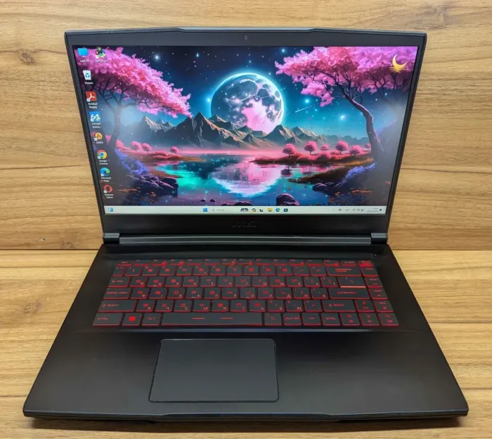 Ігровий ноутбук MSI Thin GF63 / 15.6" (1920x1080) IPS / Intel Core i5-12450H (8 (12) ядер по 3.3 - 4.4 GHz) / 16 GB DDR4 / 512 GB SSD / nVidia GeForce RTX 2050, 4 GB GDDR6, 64-bit / WebCam / Windows 10 б/в - зображення 2