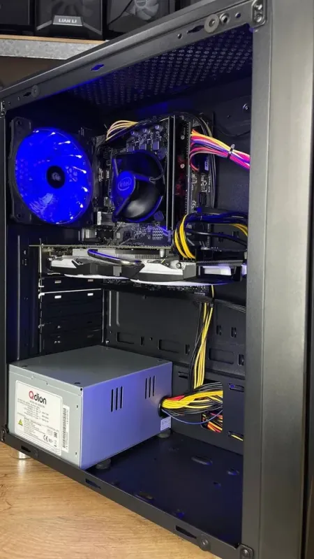 Ігровий ПК 1stPlayer F4 Tower / Intel Core i3-10105F (4 (8) ядра по 3.7 - 4.4 GHz) / 16 GB DDR4 / 500 GB SSD / nVidia GeForce GTX 1060, 6 GB GDDR5, 192-bit / 550W б/в - зображення 5