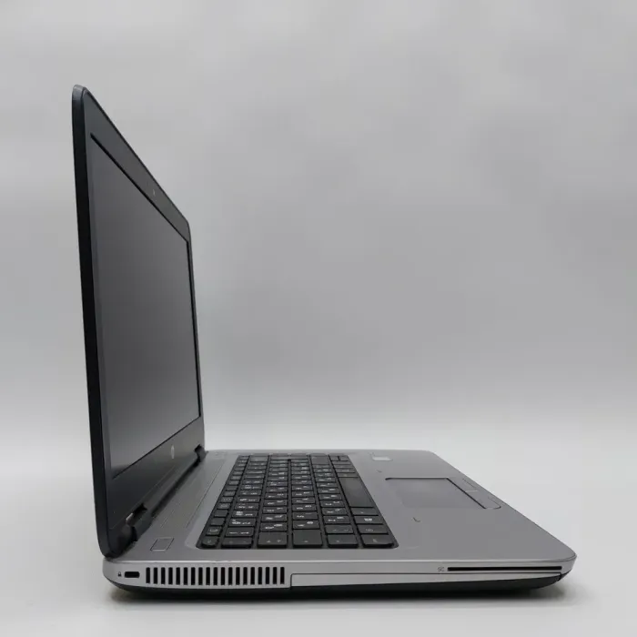 Ультрабук HP ProBook 640 G2 / 14" (1920x1080) TN / Intel Core i5-6200U (2 (4) ядра по 2.3 - 2.8 GHz) / 8 GB DDR4 / 256 GB SSD / Intel HD Graphics 520 / WebCam б/в - зображення 4