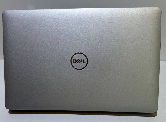 Ноутбук Б-клас Dell Latitude 5511 / 15.6" (1920x1080) IPS / Intel Core i7-10850H (6 (12) ядер по 2.7 - 5.1 GHz) / 16 GB DDR4 / 256 GB SSD / Intel UHD Graphics / WebCam / Win 11 Pro б/в - зображення 3