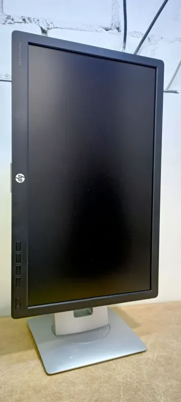 Монітор HP EliteDisplay E202 / 20" (1600x900) IPS / VGA, HDMI, DisplayPort, USB-концентратор б/в - зображення 6