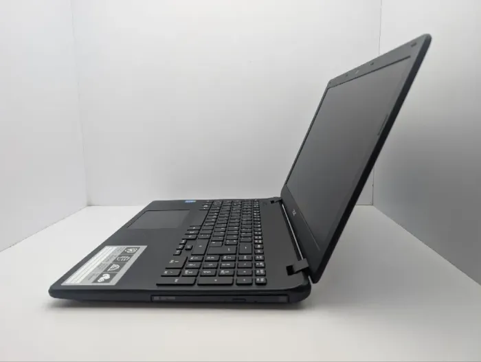 Ноутбук Acer Aspire ES1-571 / 15.6" (1366x768) TN / Intel Core i3-5005U (2 (4) ядра по 2.0 GHz) / 8 GB DDR3 / 1000 GB HDD / Intel HD Graphics 5500 / WebCam / DVD-ROM б/в - зображення 5