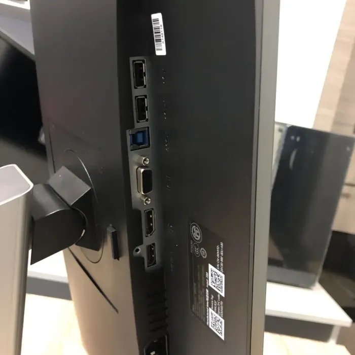 Монітор Dell P2419H Black / 24" (1920x1080) IPS / DisplayPort, HDMI, VGA б/в - зображення 5