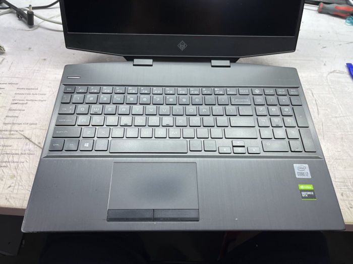 Ігровий ноутбук Б-клас HP Omen 15-dh1070wm / 15.6" (1920x1080) IPS / Intel Core i7-10750H (6 (12) ядер по 2.6 - 5.0 GHz) / 16 GB DDR4 / 512 GB SSD / nVidia GeForce GTX 1660 Ti, 6 GB GDDR6, 192-bit / WebCam б/в - зображення 3