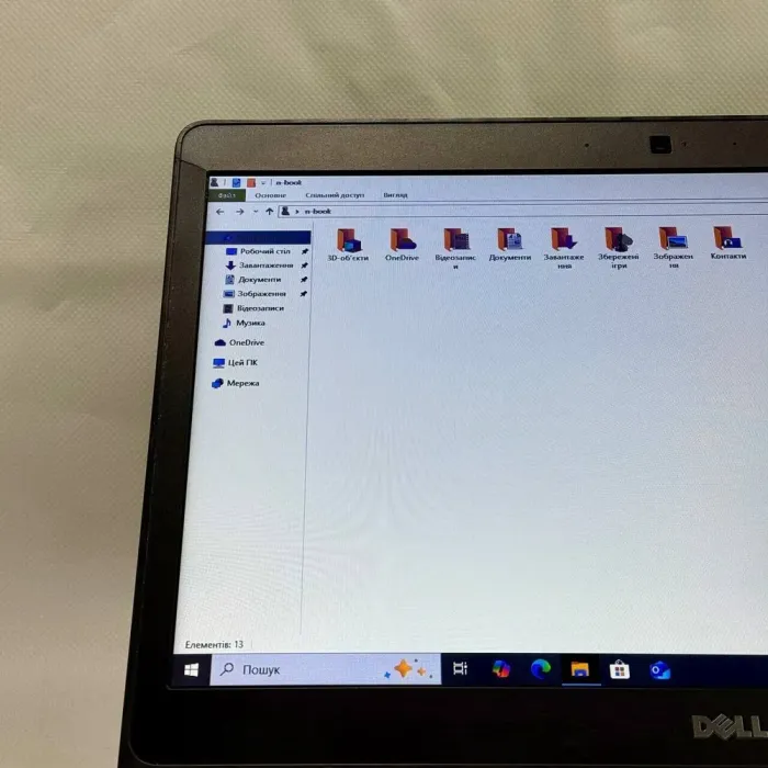Ультрабук Б-клас Dell Latitude E5470 / 14" (1366x768) TN / Intel Core i5-6300U (2 (4) ядра по 2.4 - 3.0 GHz) / 6 GB DDR4 / 128 GB SSD M.2 / Intel HD Graphics 520 / WebCam / Windows 10 Pro б/в - зображення 4