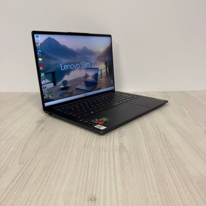 Ігровий ультрабук Б-клас Lenovo Slim 7 ProX 14ARH7 / 14.5" (3072x1920) IPS Touch / AMD Ryzen 7 6800HS (8 (16) ядер по 3.2 - 4.7 GHz) / 16 GB DDR5 / 1000 GB SSD NVMe / nVidia GeForce RTX 3050, 4 GB GDDR6, 128-bit / WebCam б/в - зображення 4