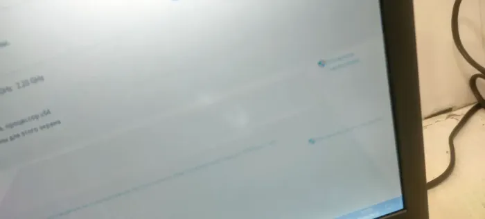 Ноутбук Toshiba Tecra M9 / 14.1" TN / Intel Core 2 Duo T7500 (2 ядра по 2.2GHz) / 4GB DDR2 / 160GB HDD / Quadro NVS 130M, 128MB GDDR2, 64-bit / DVD-ROM б/в - зображення 4