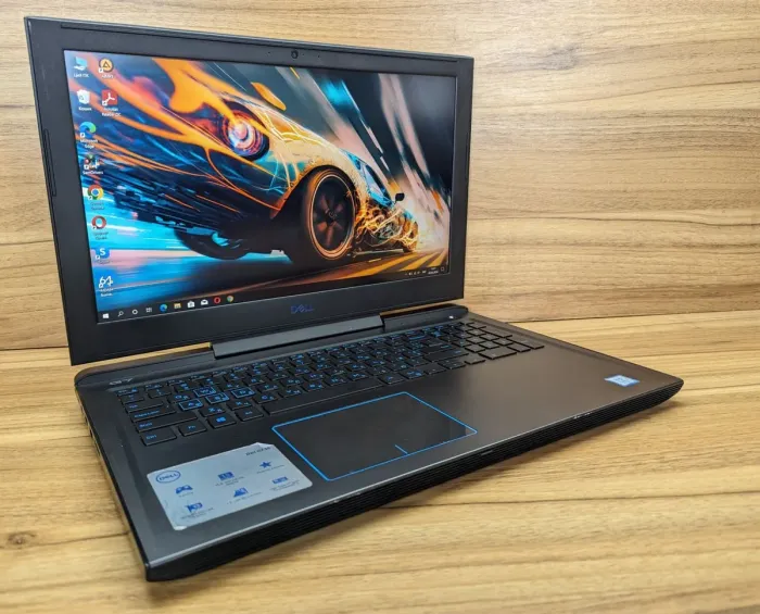 Ігровий ноутбук Dell G7 7588 / 15.6" (1920x1080) IPS / Intel Core i7-8750H (6 (12) ядер по 2.2 - 4.1 GHz) / 16 GB DDR4 / 256 GB SSD + 1000 GB HDD / nVidia GeForce GTX 1060, 6 GB GDDR5, 192-bit / WebCam / Windows 10 б/в - зображення 4