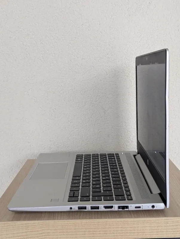 Ноутбук Б-клас HP ProBook 440 G6 / 14" (1920x1080) TN / Intel Core i3-8145U (2 (4) ядра по 2.1 - 3.9 GHz) / 8 GB DDR4 / 128 GB SSD / Intel UHD Graphics 620 / WebCam б/в - зображення 5