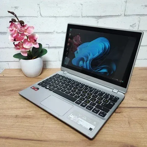 Нетбук Acer Aspire V5-122P / 11.6" (1366x768) TN Touch / AMD A4-1250 (2 ядра по 1.0 GHz) / 8 GB DDR3 / 128 GB SSD / AMD Radeon HD 8210 Graphics / WebCam б/в - зображення 4
