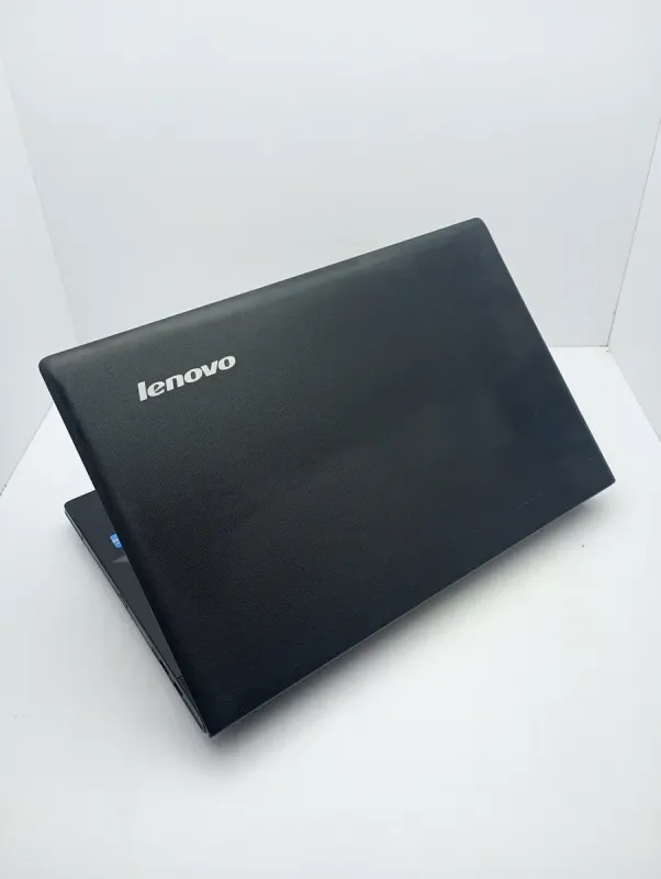 Ноутбук Lenovo G500 / 15.6" (1366x768) TN / Intel Core i3-3110M (2 (4) ядра по 2.4 GHz) / 6 GB DDR3 / 500 GB HDD / Intel HD Graphics 4000 / WebCam б/в - зображення 7