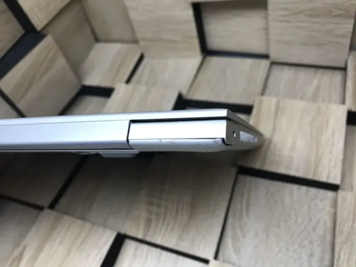 Ультрабук Б-клас HP EliteBook 840 G5 / 14" (1920x1080) IPS Touch / Intel Core i7-8650U (4 (8) ядра по 1.9 - 4.2 GHz) / 8 GB DDR4 / 256 GB SSD M.2 / Intel UHD Graphics 620 / WebCam / HDMI б/в - зображення 10