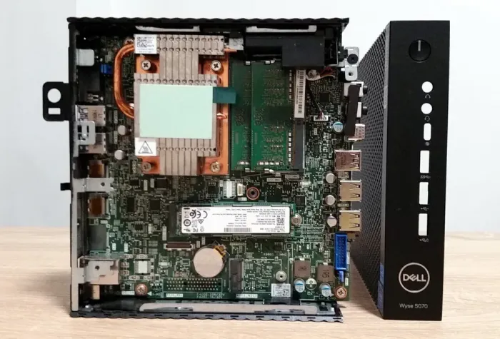 Неттоп Dell WYSE 5070 USFF / Intel Celeron J4105 (4 ядра по 1.5-2.5 GHz) / 8 GB DDR4 / 256 GB SSD M.2 / Intel UHD Graphics 600 / 65W / Win 10 Pro / WiFi б/в - зображення 4