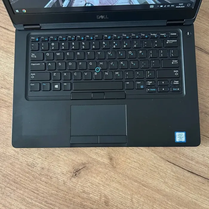 Ультрабук Dell Latitude 5491 / 14" (1920x1080) IPS / Intel Core i7-8850H (6 (12) ядер по 2.6 - 4.3 GHz) / 8 GB DDR4 / 128 GB SSD / Intel UHD Graphics 630 / WebCam б/в - зображення 7