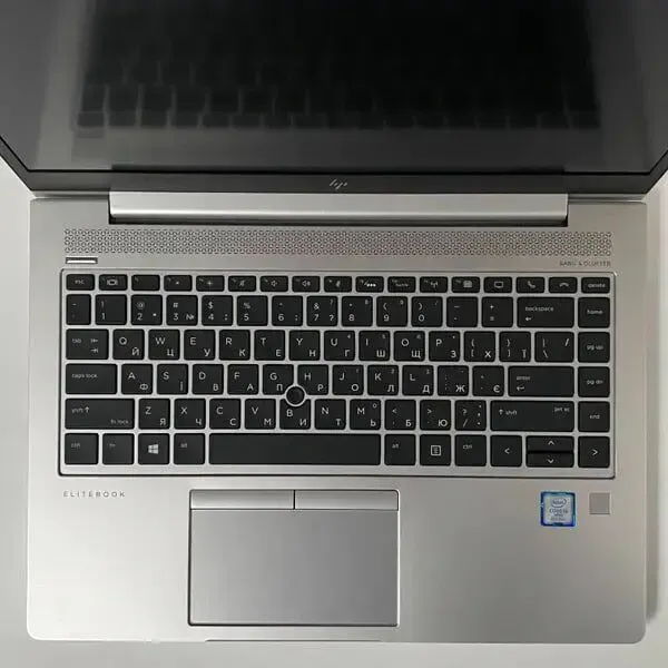 Ультрабук HP EliteBook 840 G6 / 14" (1920x1080) IPS / Intel Core i5-8365U (4 (8) ядра по 1.6 - 4.1 GHz) / 16 GB DDR4 / 256 GB SSD / Intel UHD Graphics 620 / WebCam / Fingerprint б/в - зображення 3