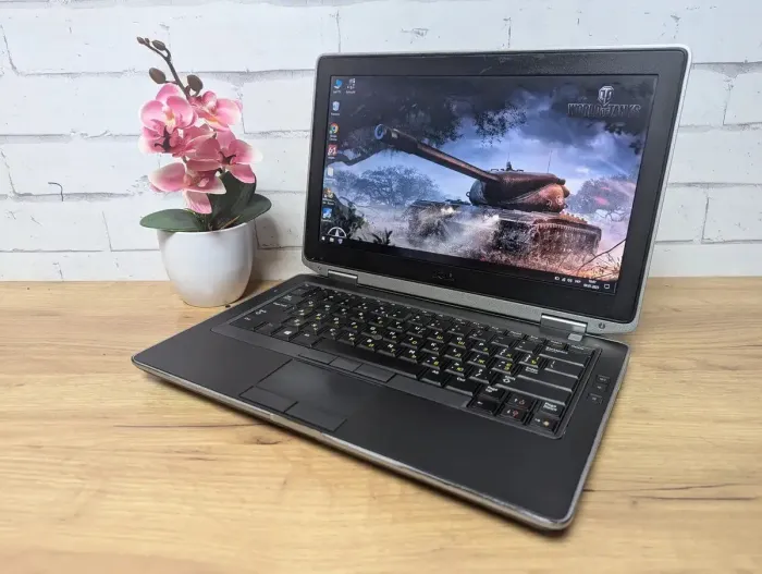 Ноутбук Б-клас Dell Latitude E6320 / 13.3" (1366x768) TN / Intel Core i5-2520M (2 (4) ядра по 2.5 - 3.2 GHz) / 8 GB DDR3 / 128 GB SSD / Intel HD Graphics 3000 б/в - зображення 7