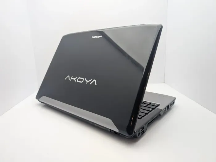 Ноутбук Medion Akoya E6226 / 15.6" (1366x768) TN / Intel Core i3-2310M (2 (4) ядра по 2.4 GHz) / 6 GB DDR3 / 750 GB HDD / Intel HD Graphics 3000 / WebCam б/в - зображення 8